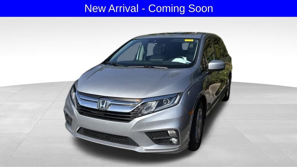 Used 2018 Silver Honda EX-L image 2