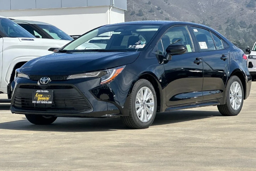 New 2027 Inked Toyota  LE image 8