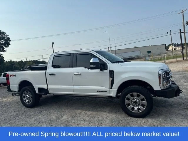 Used 2024 White Ford Lariat image 4