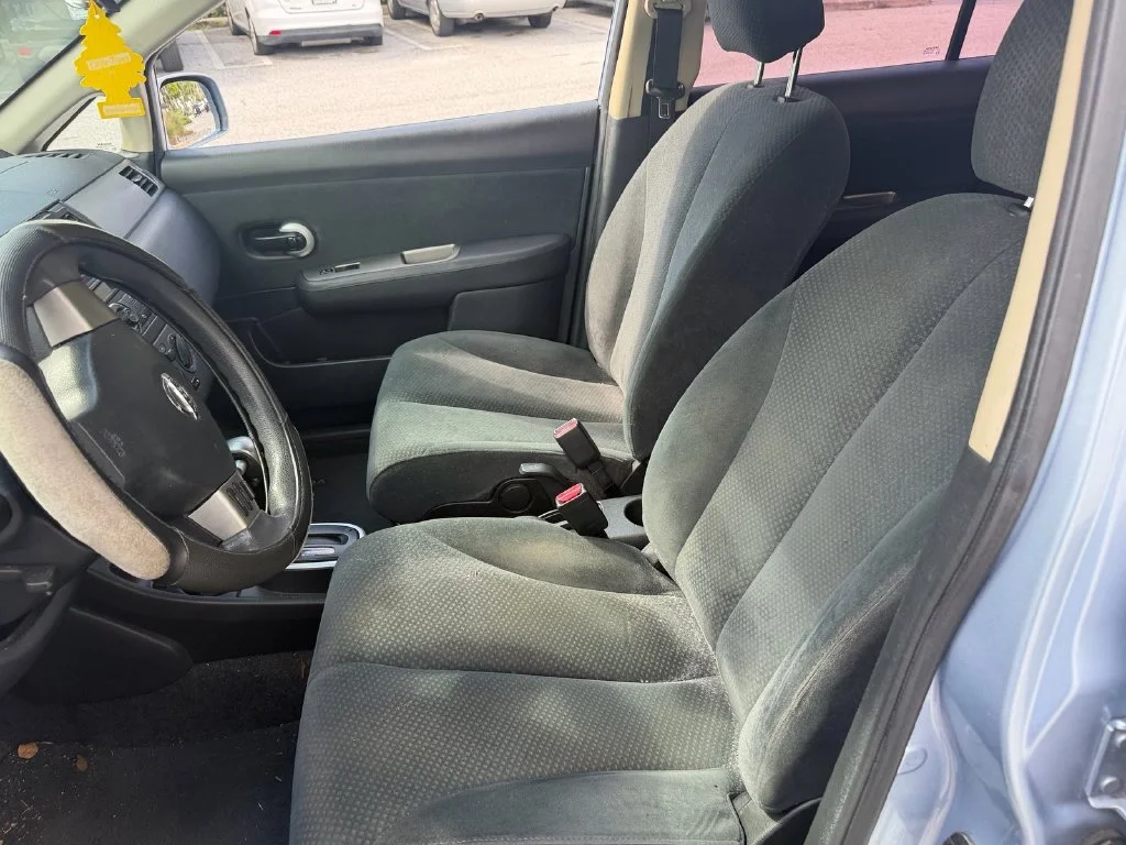 Used 2011 Blue Nissan 1.8 S image 10