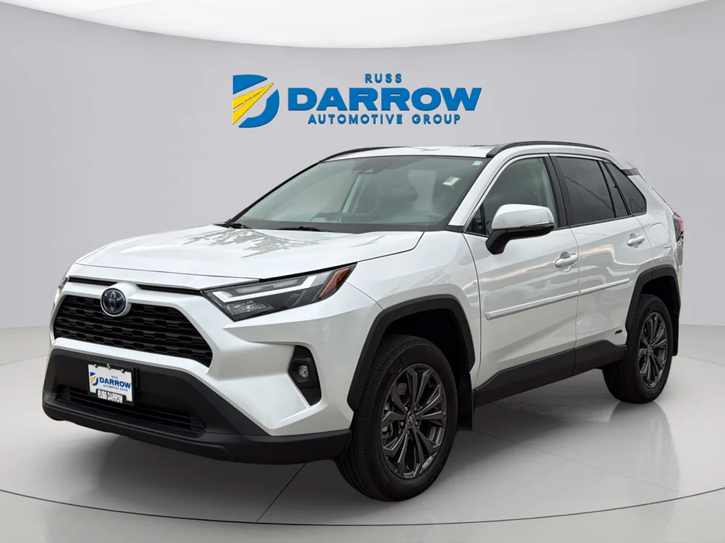 Used 2024 Beige Toyota XLE Premium image 1