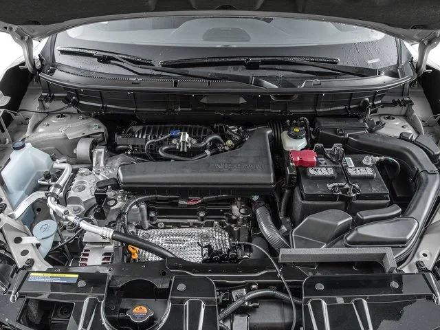 Used 2016 Gun Metallic Nissan SL image 15