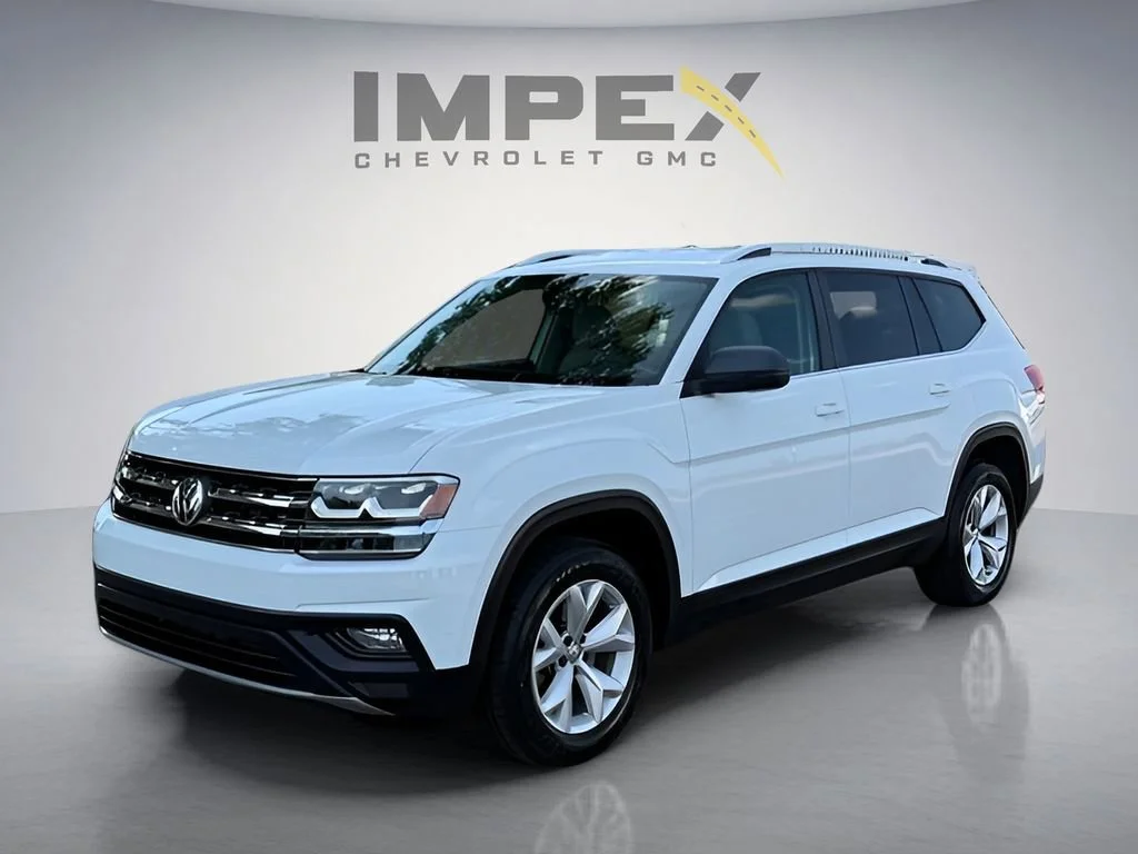 Used 2019  Volkswagen 3.6L V6 SE image 1