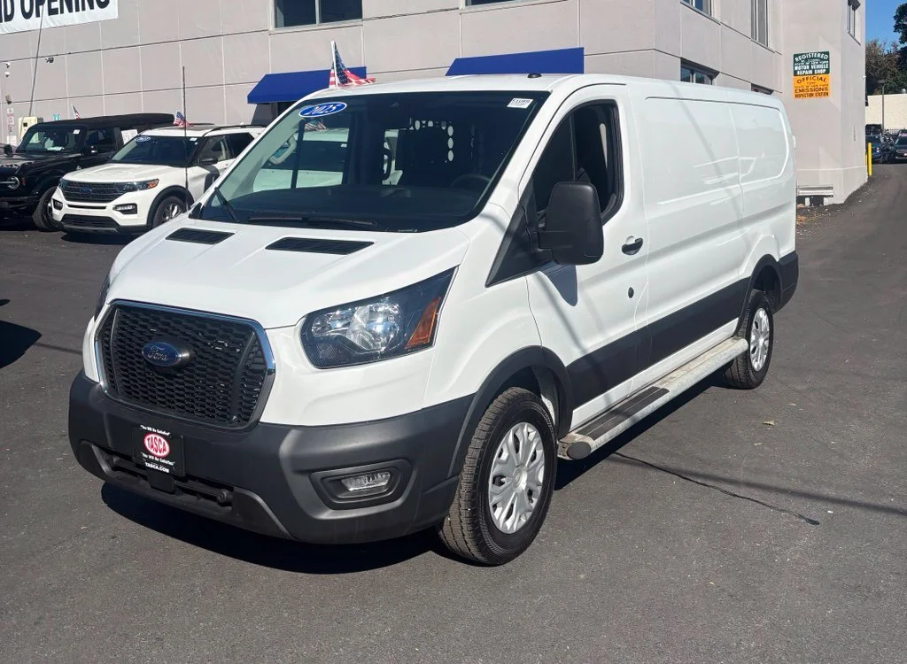 2025 Ford Transit Van Base