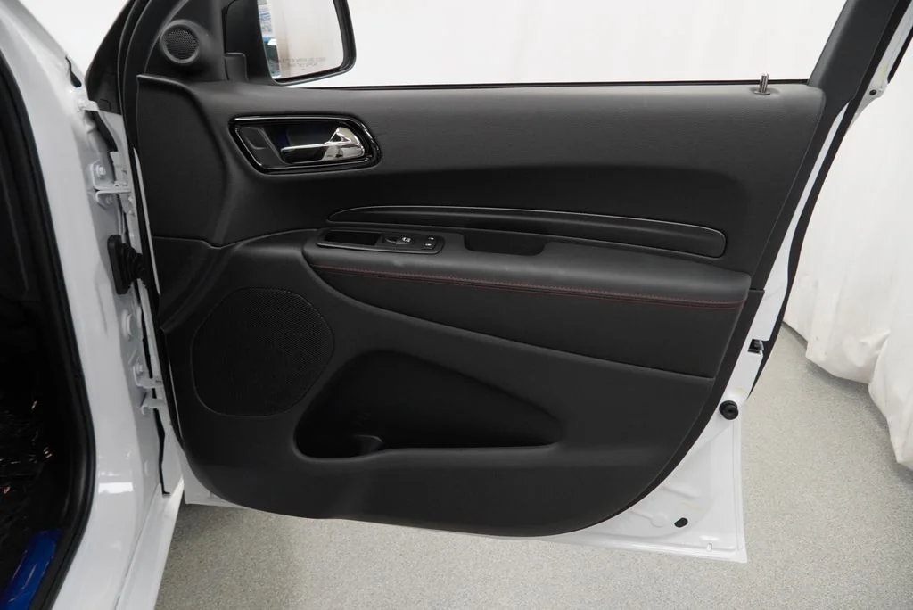 New 2026 White Knuckle Clear-Coat Exterior Paint Dodge GT Plus HEMI V8 image 36
