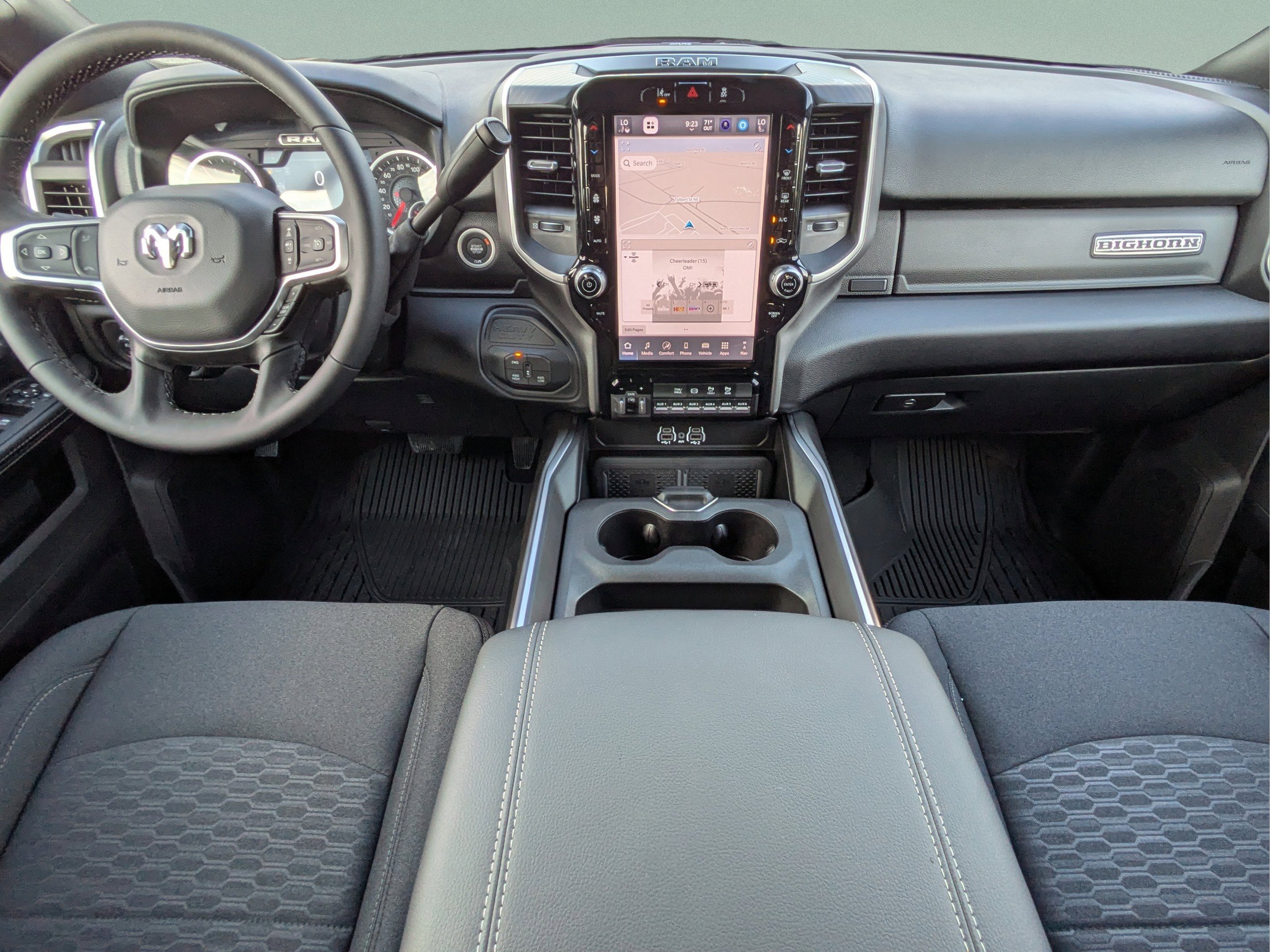 2026 RAM 2500 Big Horn - Photo 18