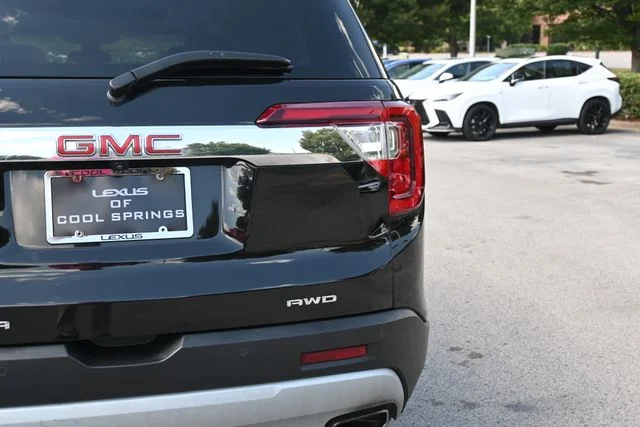 Used 2023 Black GMC SLT image 8