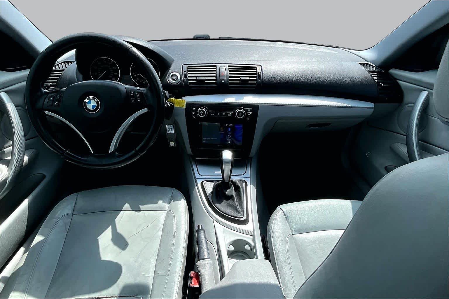 Used 2009 Alpine White BMW 128i image 12