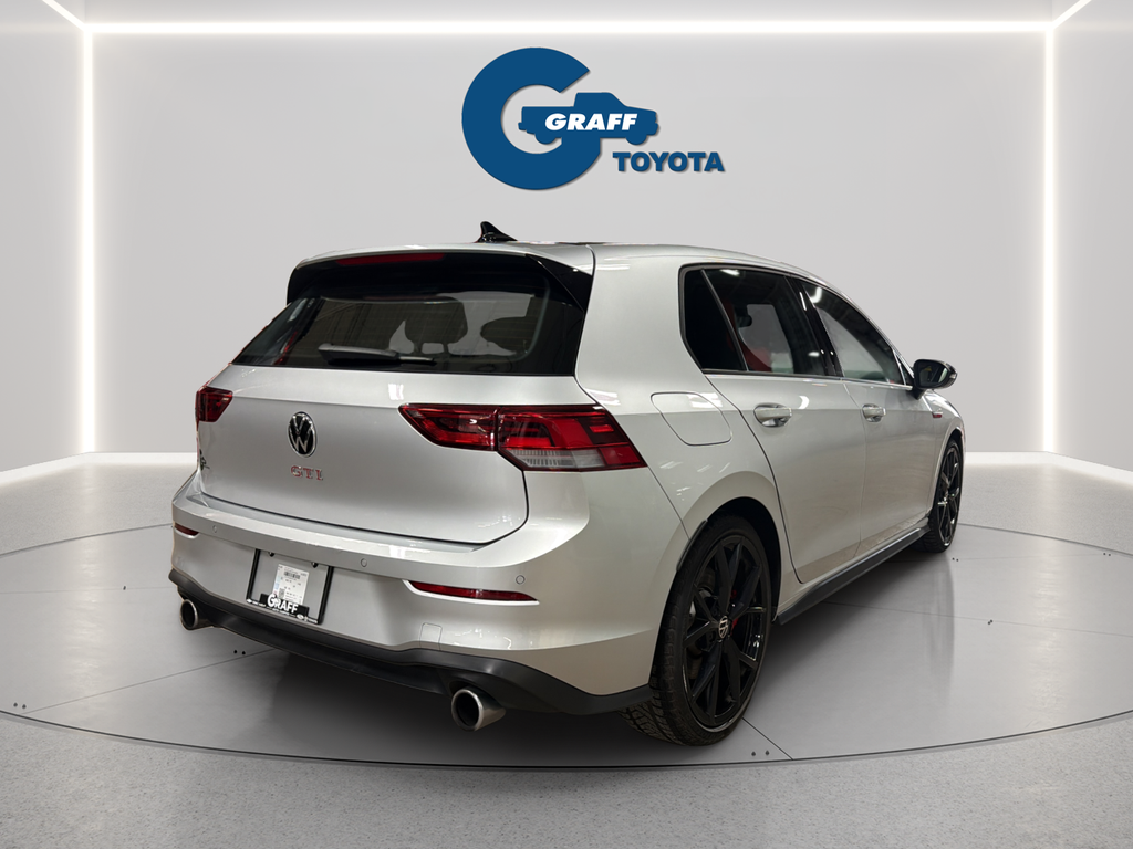 Used 2024 Silver Volkswagen SE image 8