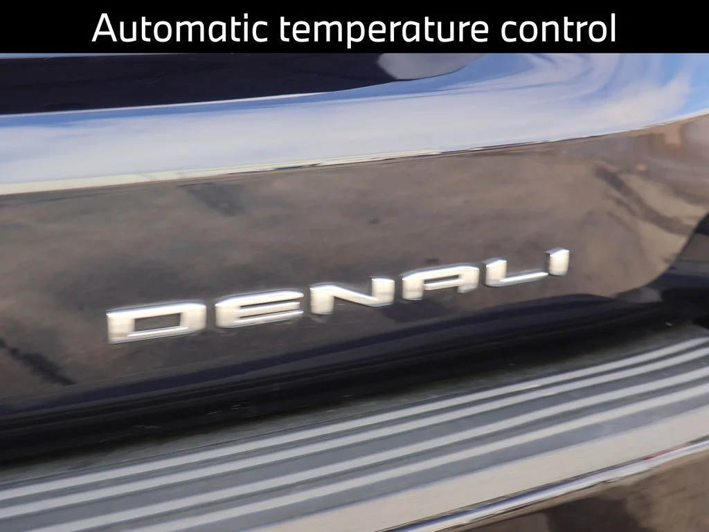 Used 2024 Blue GMC Denali image 10