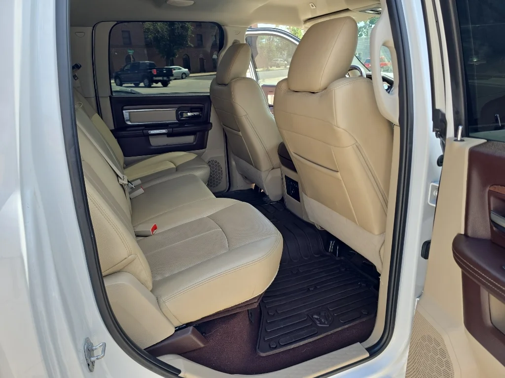 Used 2018 White Ram Laramie image 37
