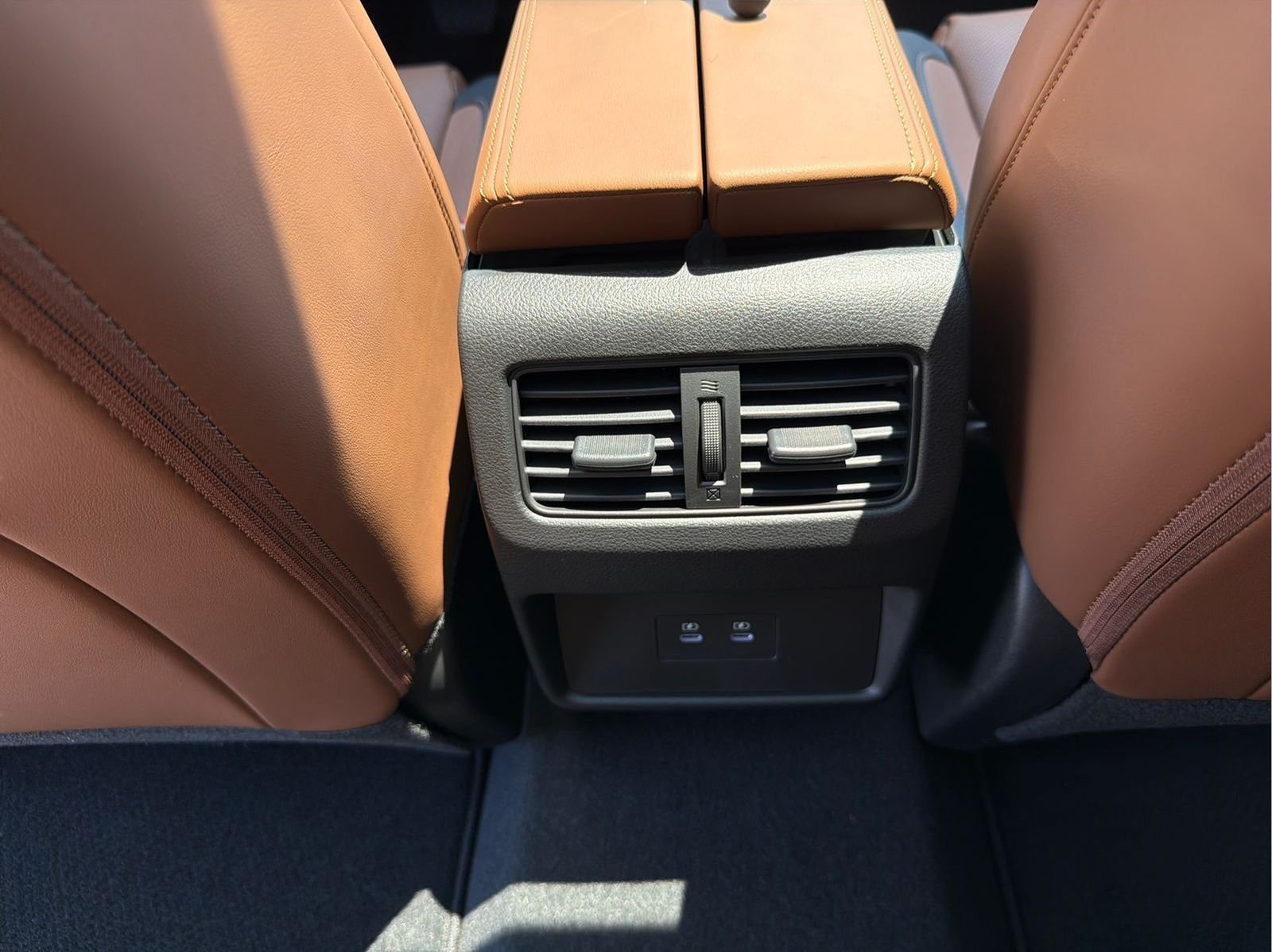 New 2026 Gray Nissan Platinum image 34