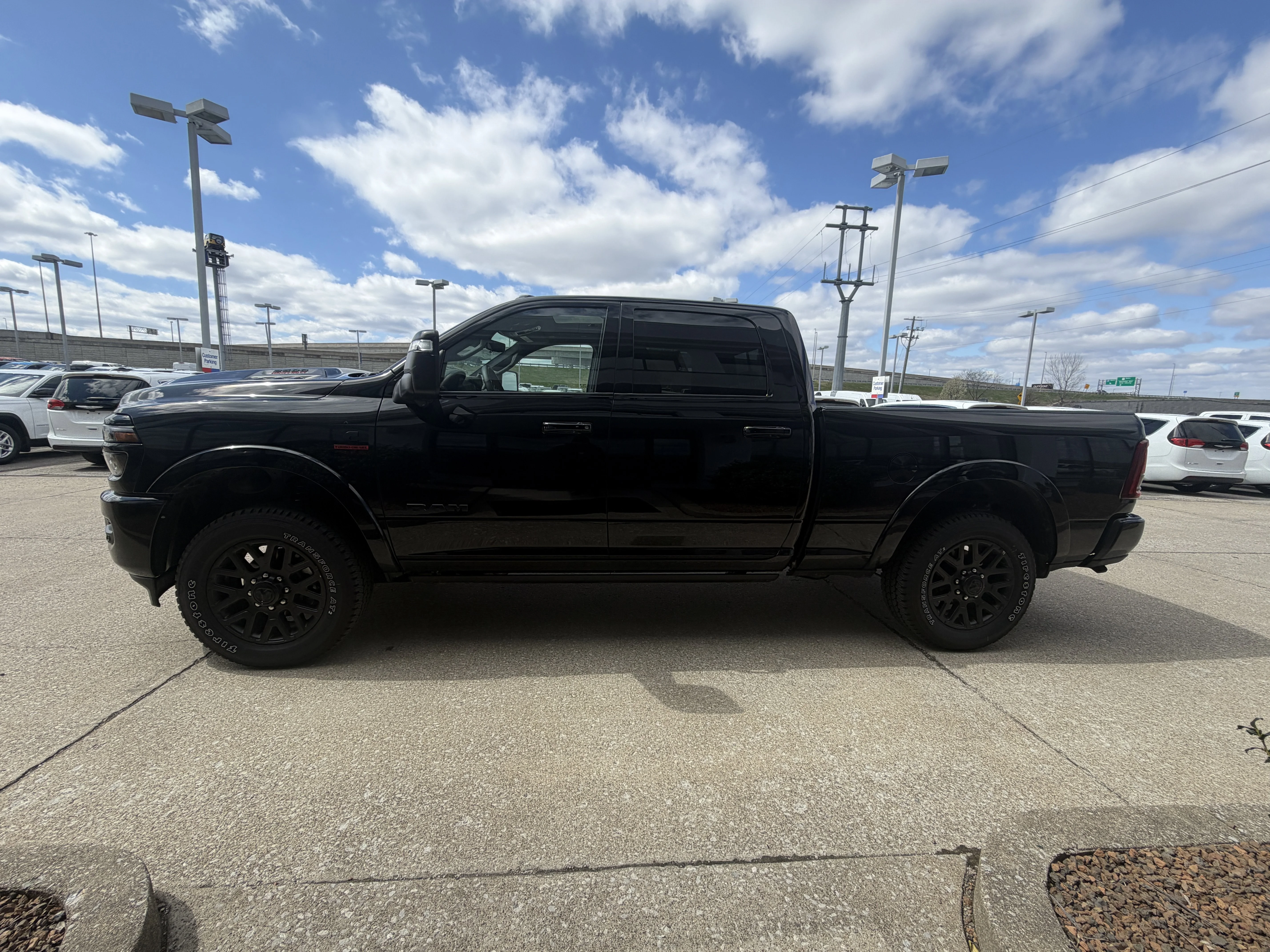 2026 RAM 2500 Limited - Photo 16
