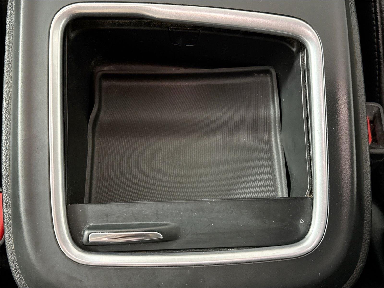 Used 2020 Ceramic Gray Clearcoat Chrysler Touring L Plus image 33