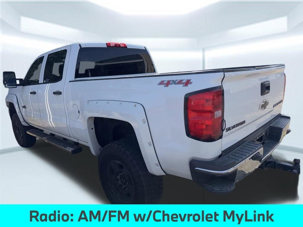 Used 2015 SUMMIT WHITE Chevrolet LT image 8