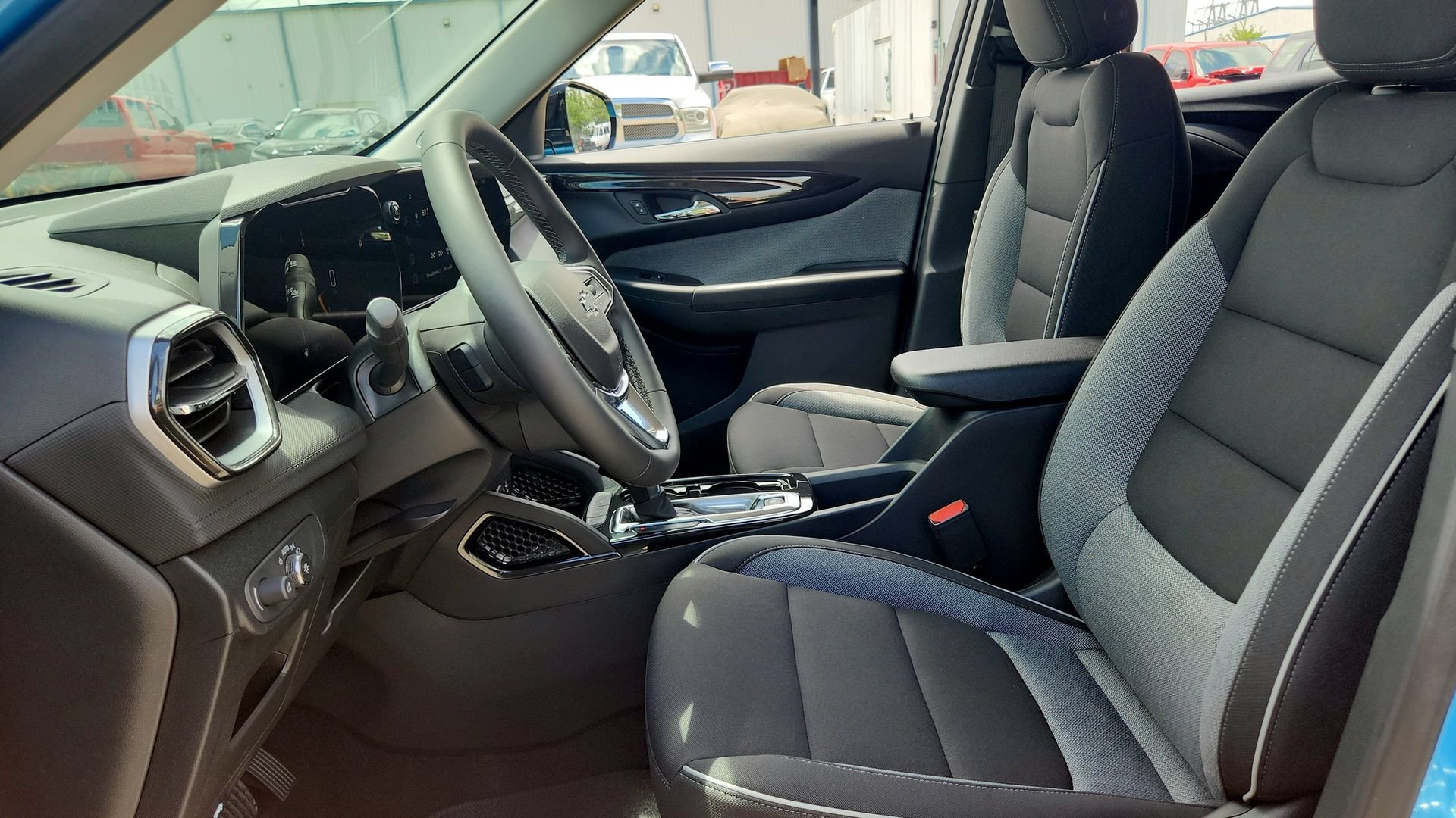 2026 Chevrolet Trailblazer LT - Photo 14