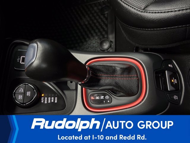 Used 2021 Black Jeep Trailhawk image 23