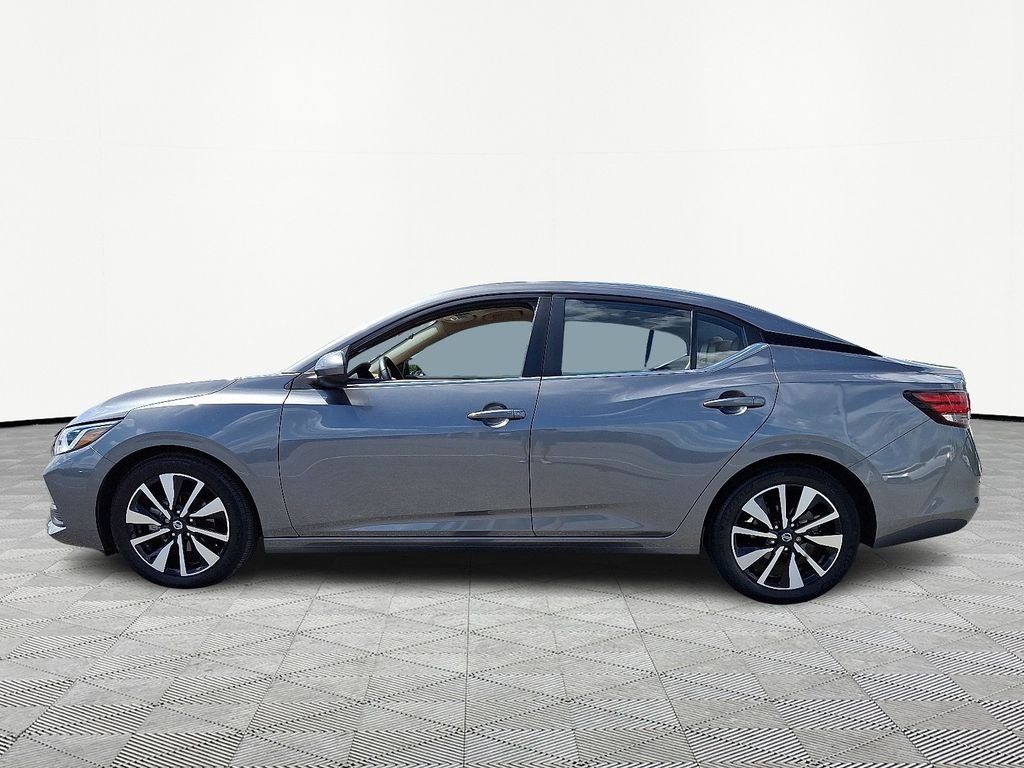Used 2023 Gray Nissan SV image 4