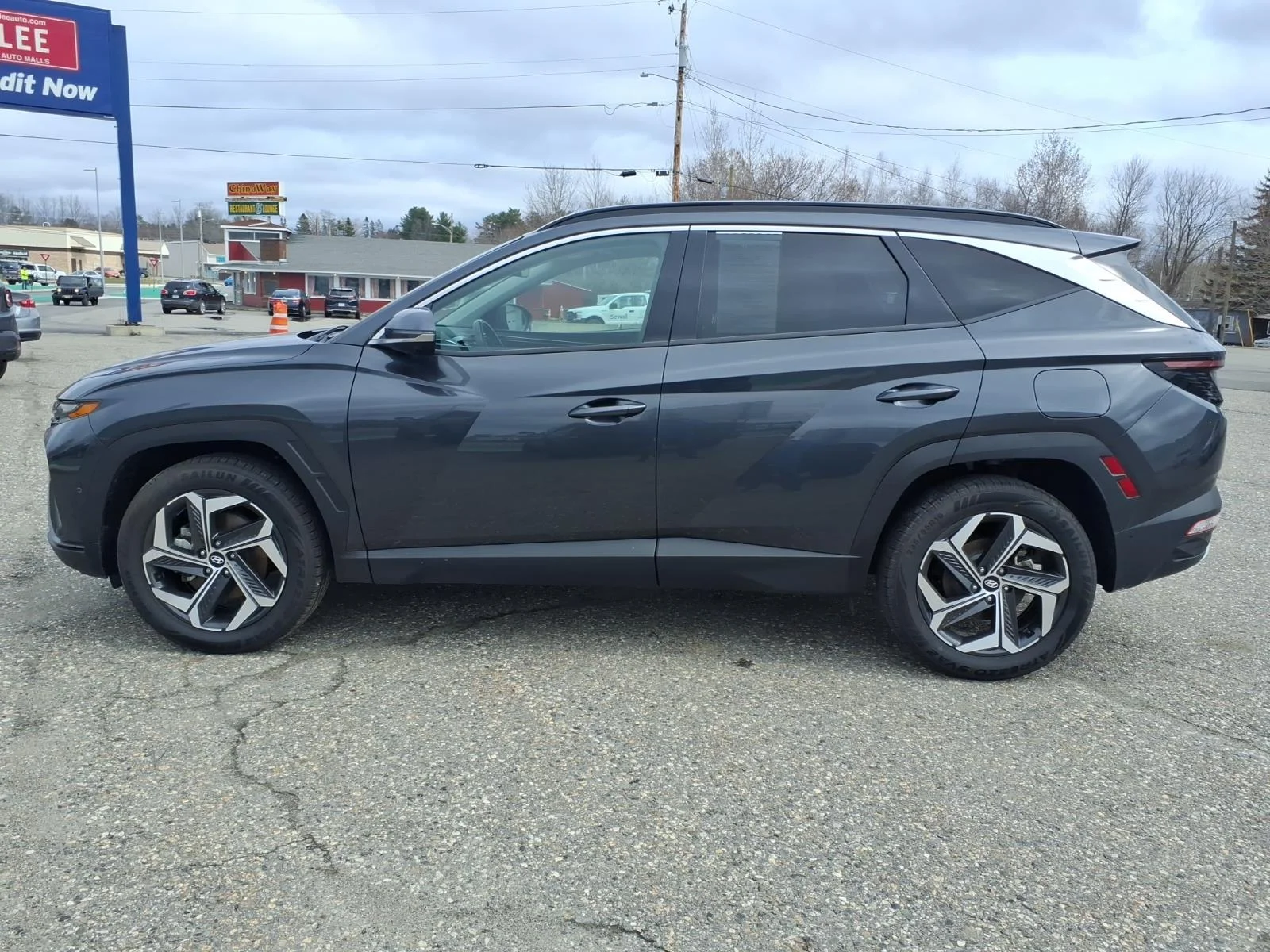 Used 2024 Dark Gray Metallic Hyundai Limited image 8