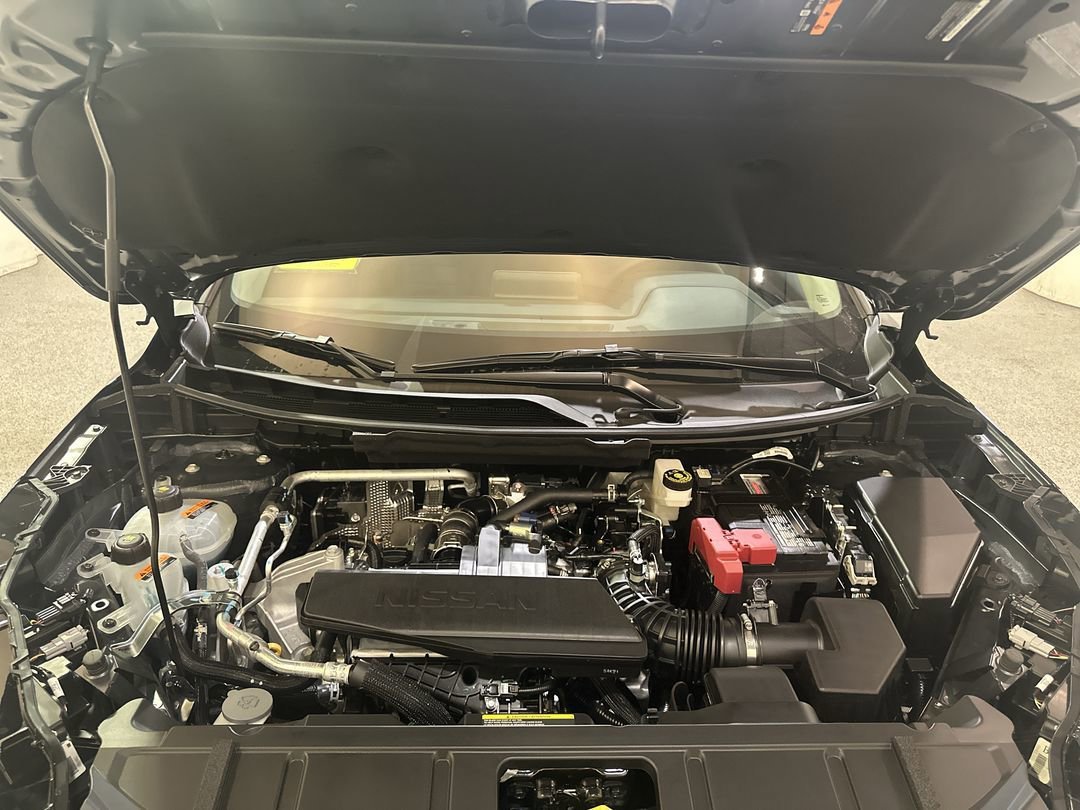 2026 Nissan Rogue SV - Photo 11
