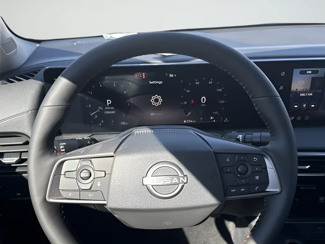 2026 Nissan Sentra SR - Photo 13