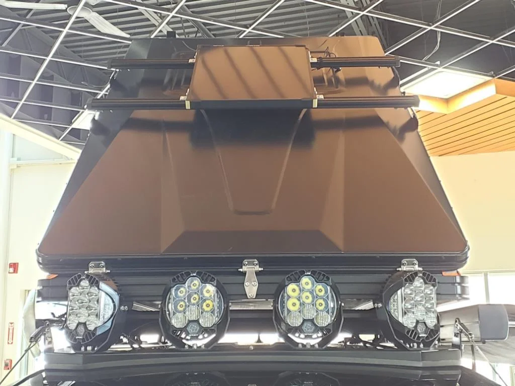 New 2023 Santorini Black LAND ROVER S image 22