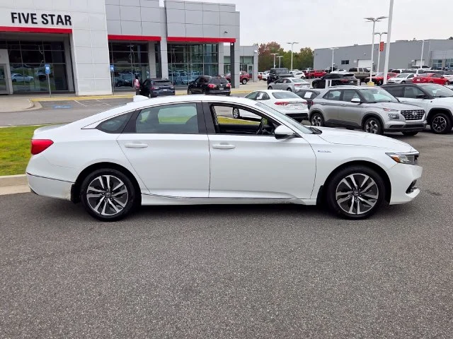 Used 2021 White Honda EX-L image 15