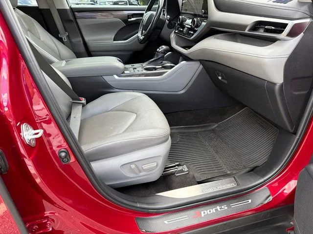 Used 2023 Red Toyota Limited image 13