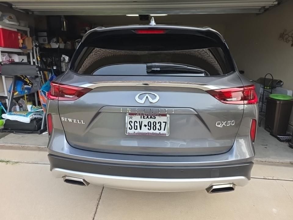 Certified Used 2022 Gray INFINITI ESSENTIAL image 7
