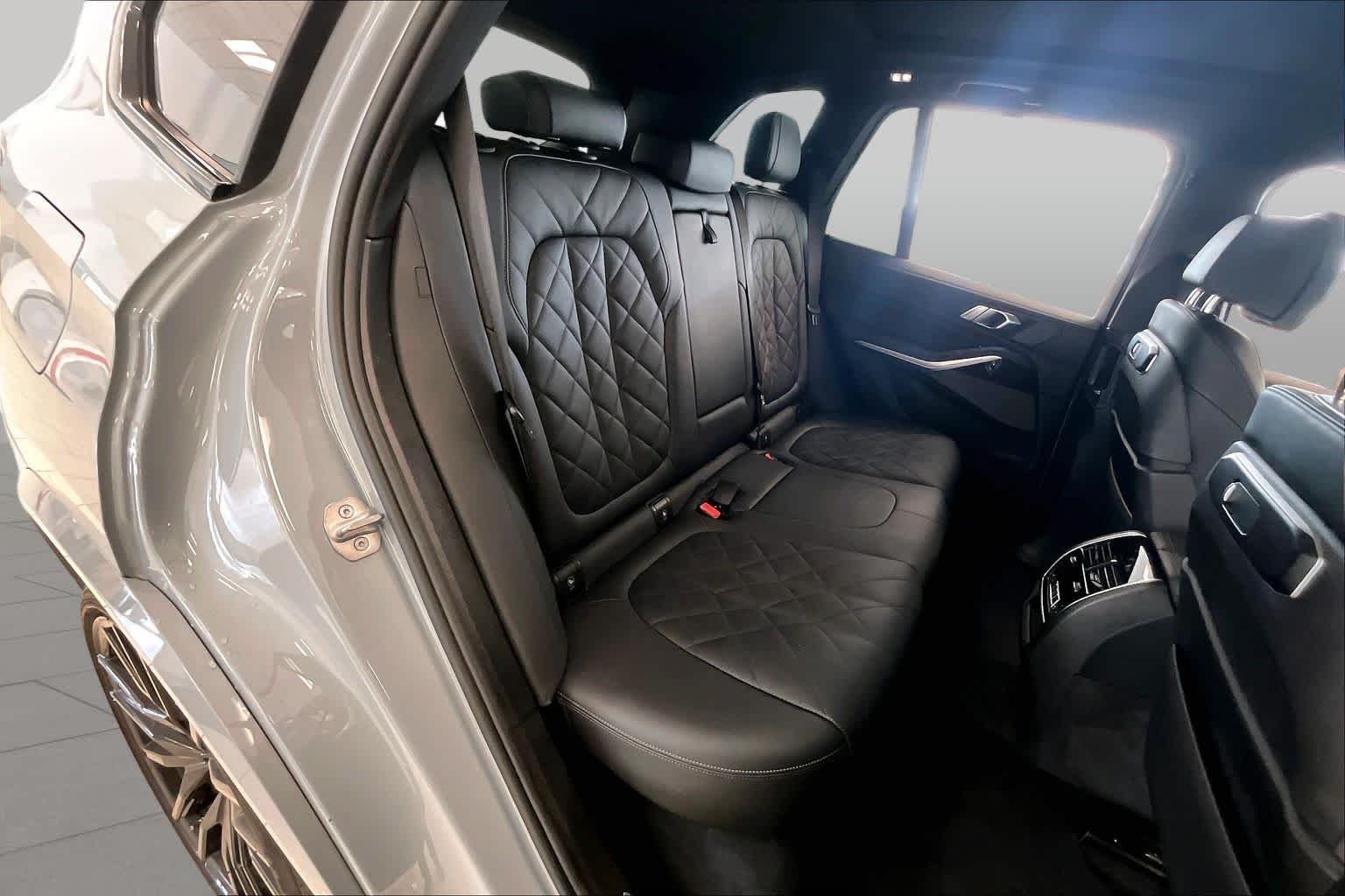 Certified Used 2025 Brooklyn Grey Metallic BMW sDrive40i image 19