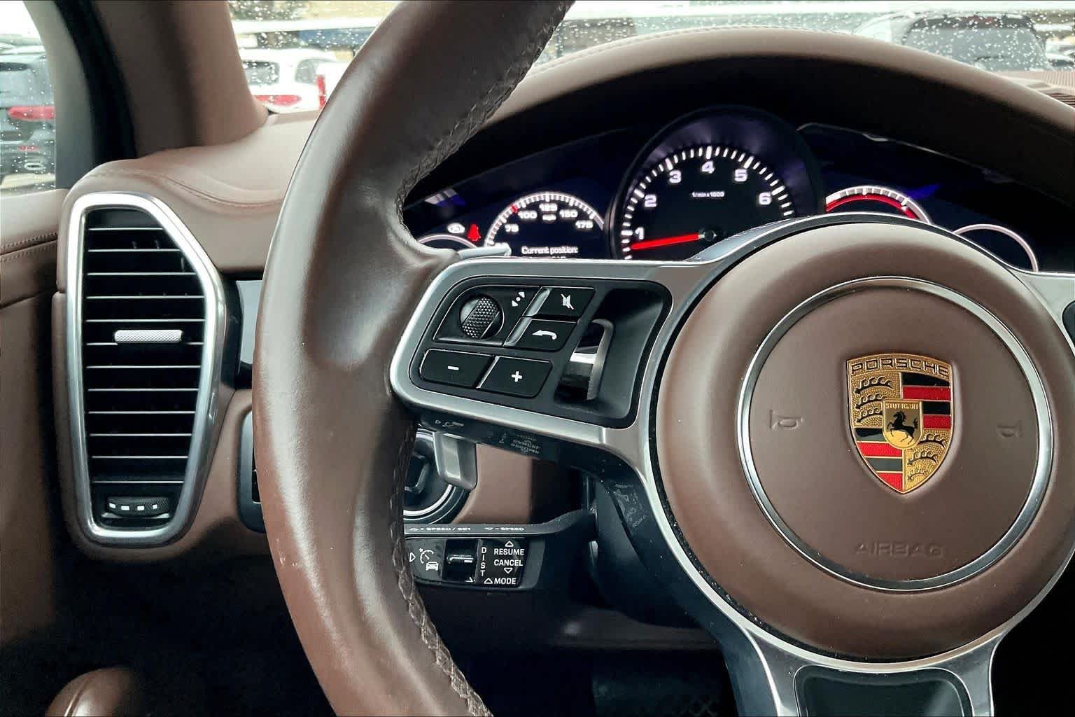 Used 2020 WHITE Porsche  image 23