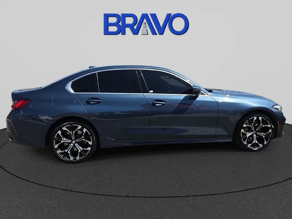 Used 2025 Blue BMW 330i image 5