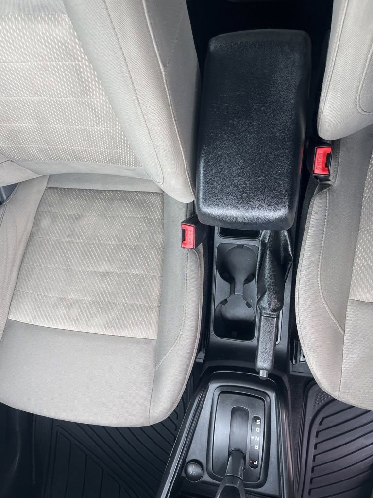 Used 2020  Ford S image 20