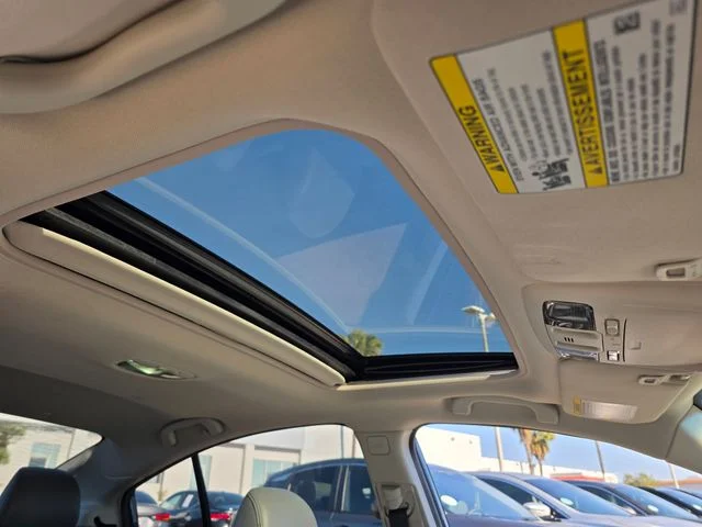 Used 2019 Blue Subaru 2.5i image 12