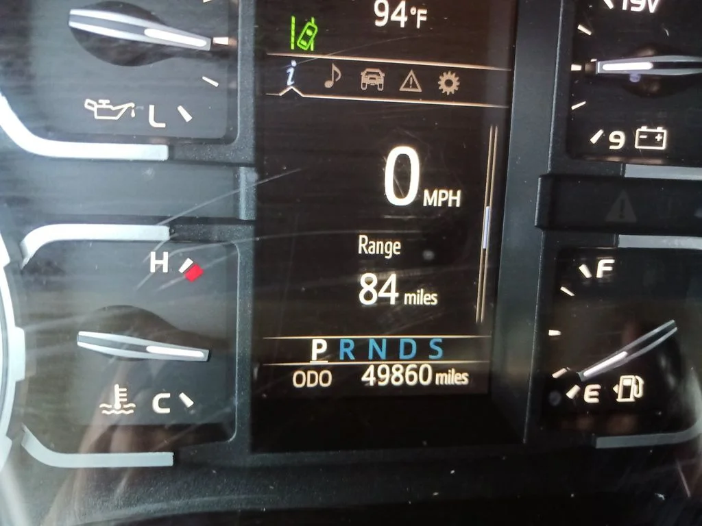 Used 2021 White Toyota SR5 image 19