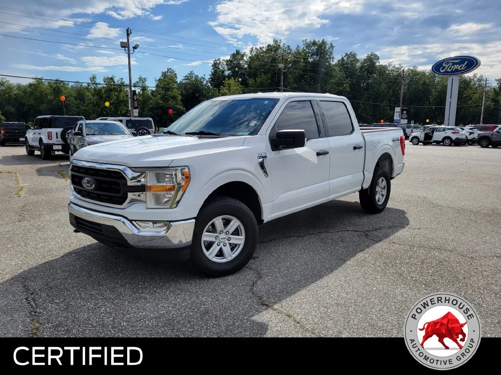 Used 2021 White Ford XLT image 2