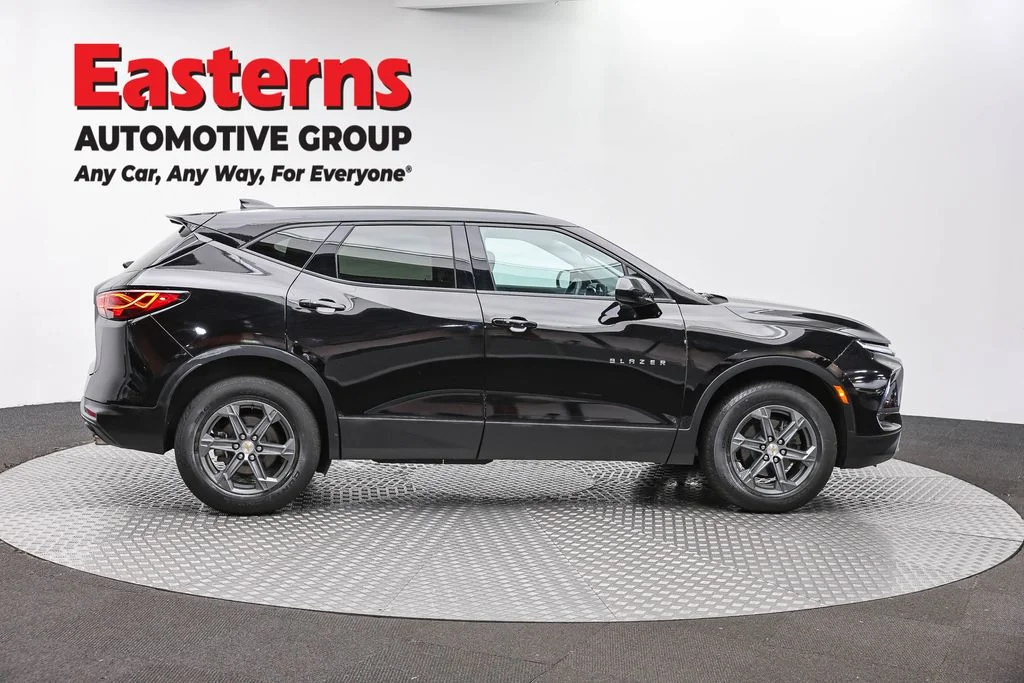 Used 2024 Black Chevrolet LT image 4