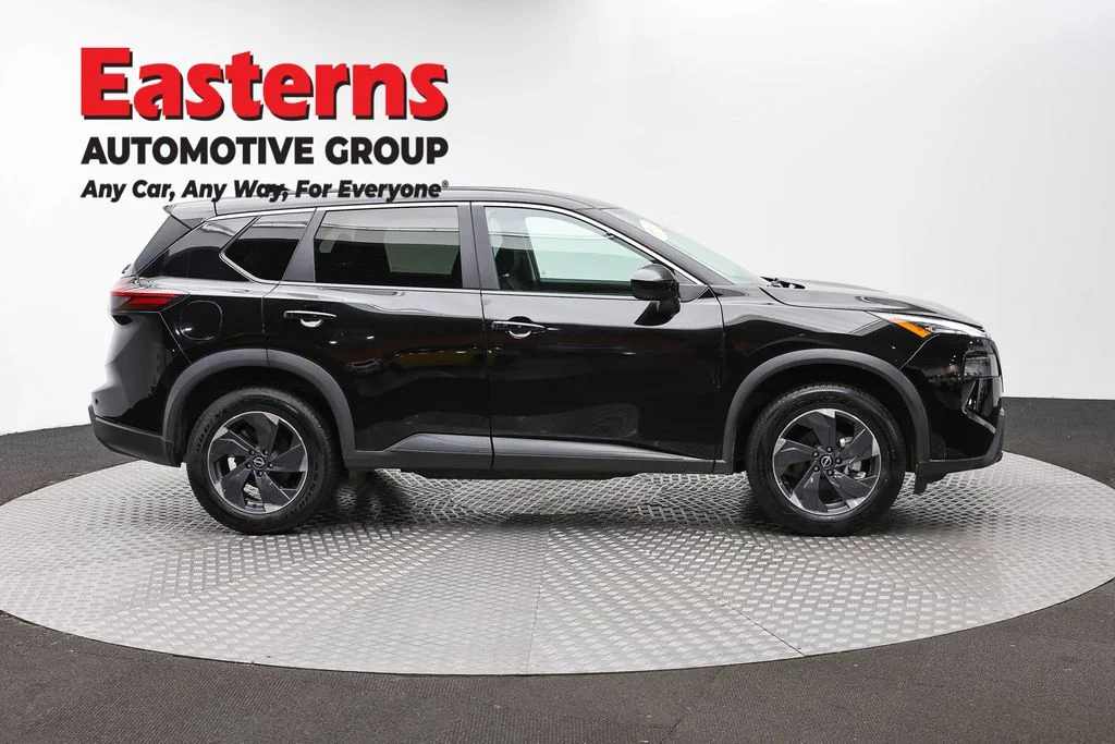 Used 2024 Black Nissan SV image 4