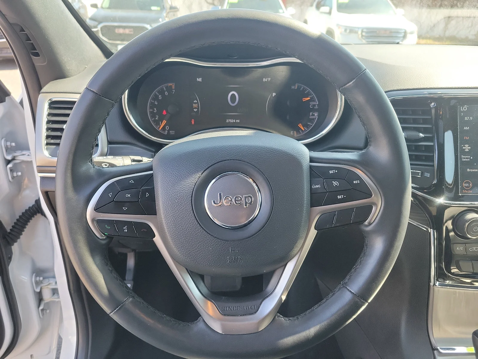 Used 2020 Bright White Clearcoat Jeep Limited image 20