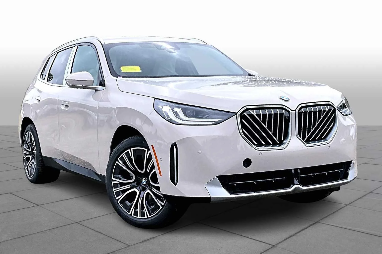 2026 BMW X3 30 - Photo 19