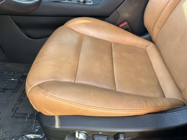 Used 2025 Green Cadillac Sport image 26