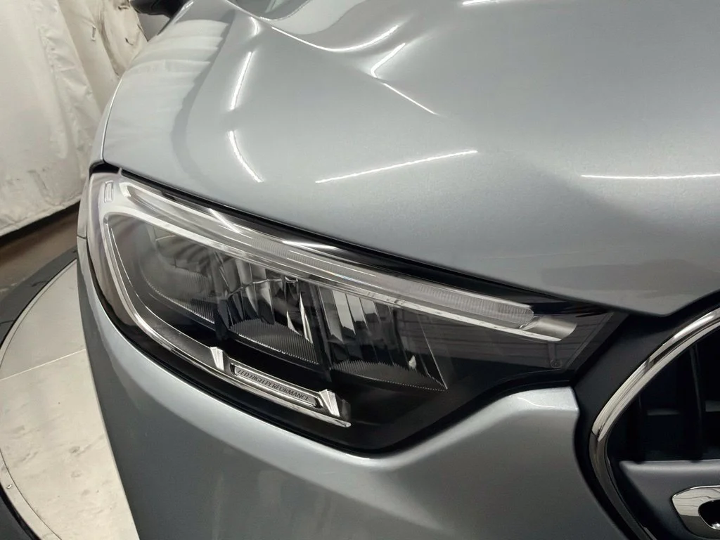 New 2027 Silver Mercedes-Benz GLC 300 image 10