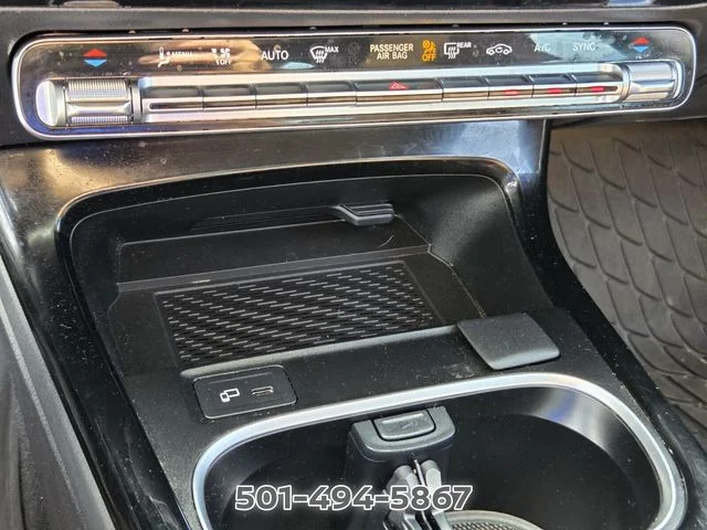 Used 2023  Mercedes-Benz CLA 250 image 20