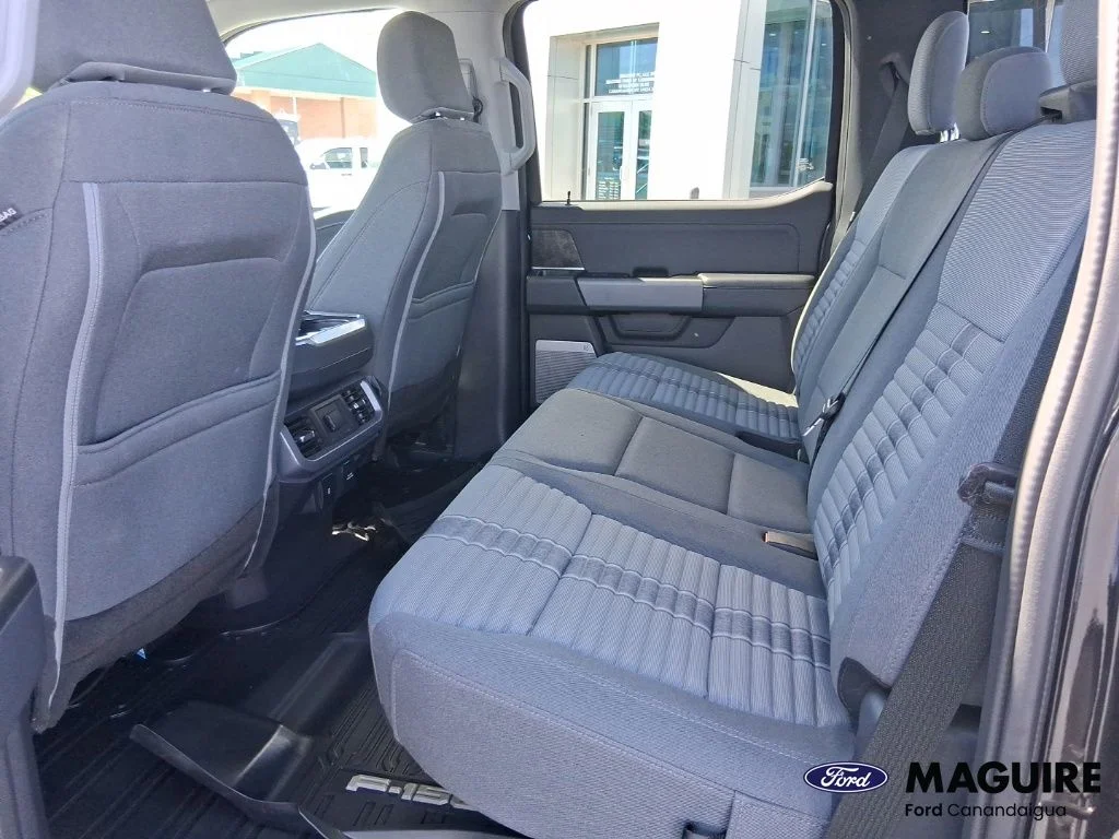 Used 2023 White Ford XLT image 27