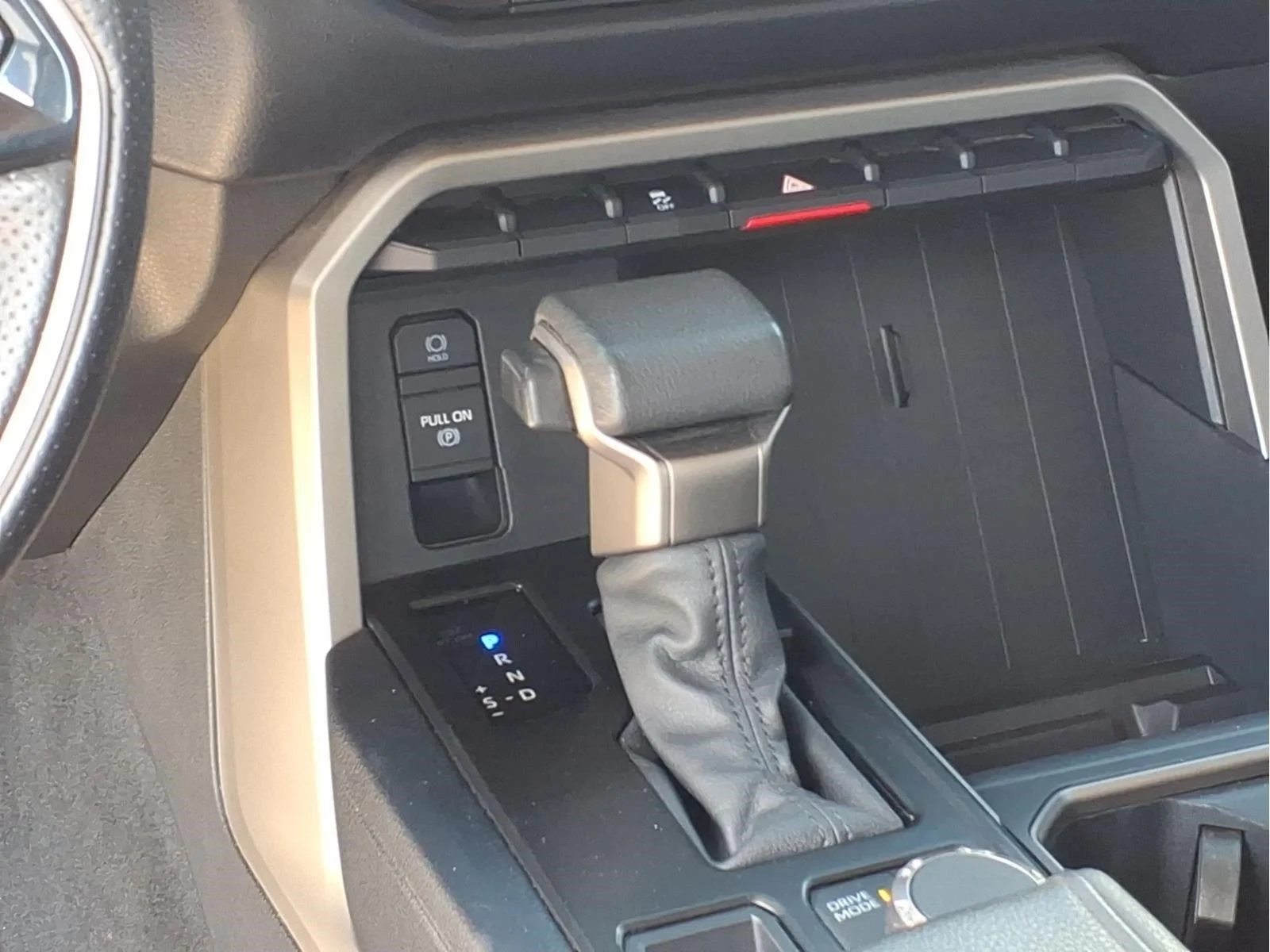 Used 2023 Ice Cap Toyota SR5 image 15