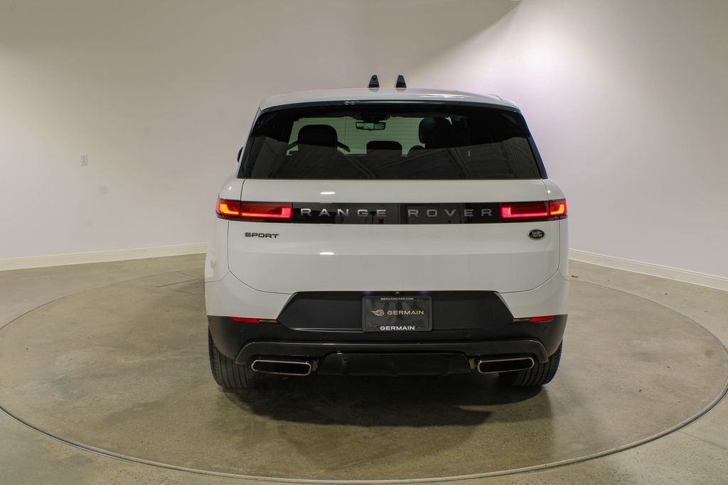 Certified Used 2023 Fuji White Land Rover SE image 4