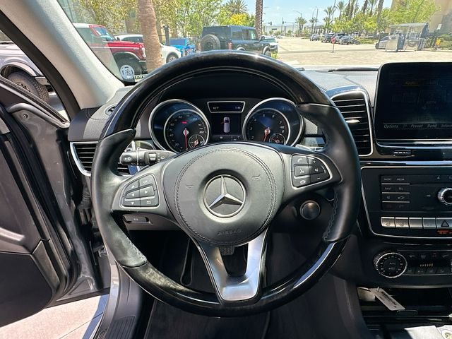 Used 2018  Mercedes-Benz GLS 550 image 11