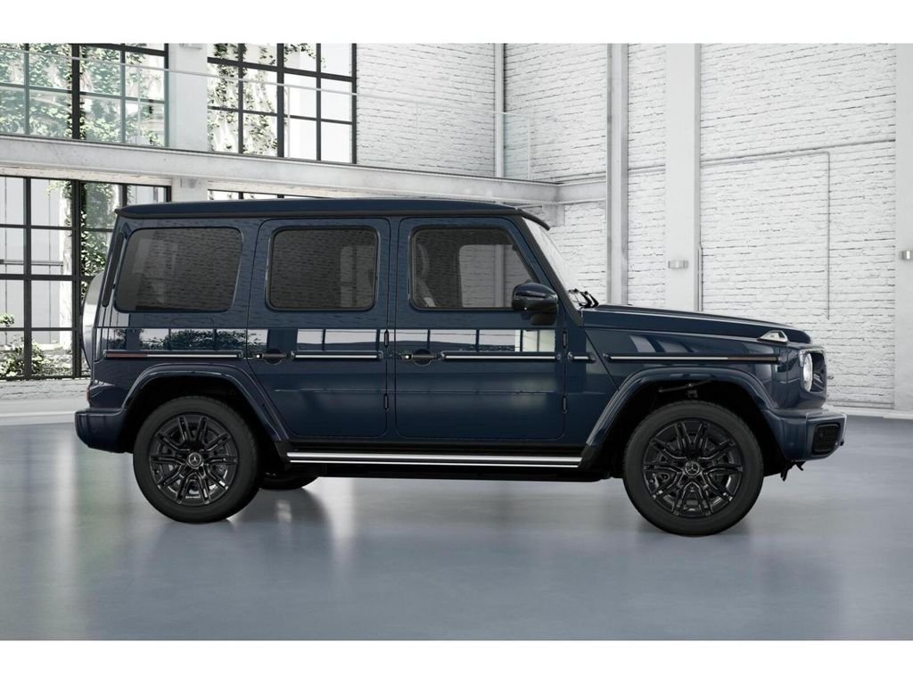 New 2027 MANUFAKTUR Dark Blue Non-Metallic Mercedes-Benz G 580 image 15