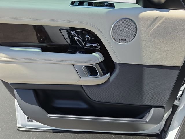 Certified Used 2022 White Land Rover Westminster image 29