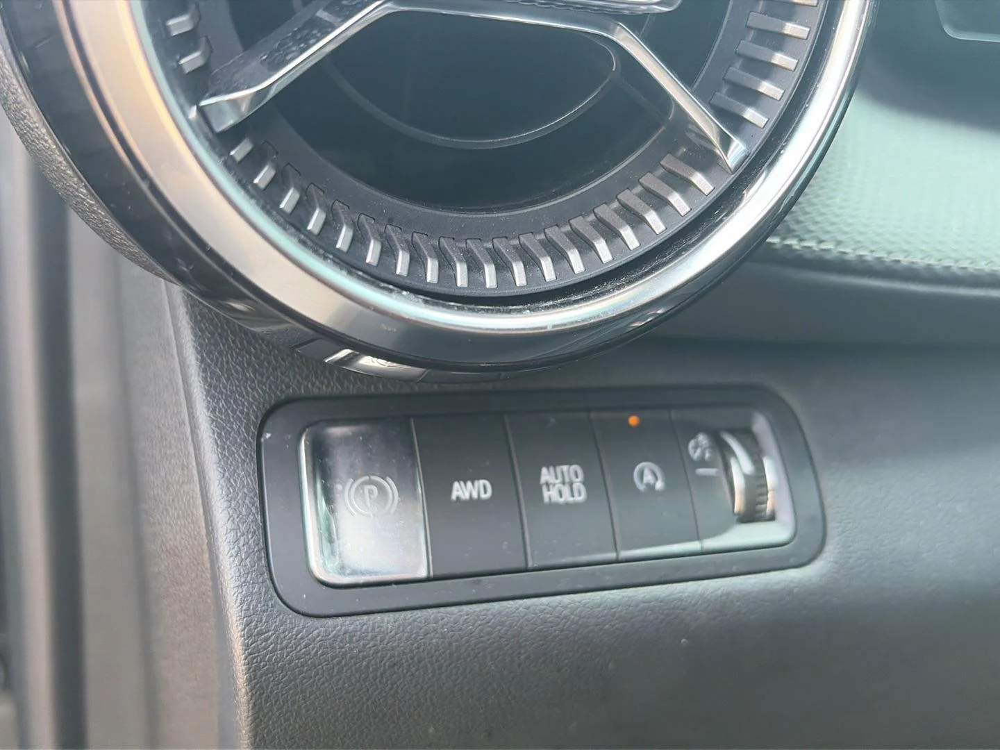 Used 2025 Mosaic Black Metallic Chevrolet AWD LT image 8